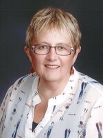 Lolly  MacInnis